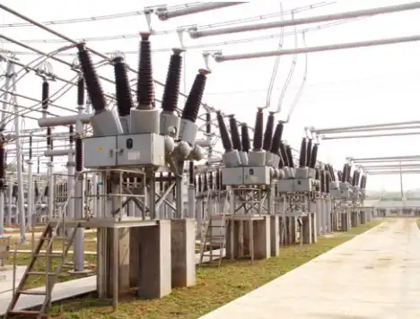 outdoor SF6 circuit breakers