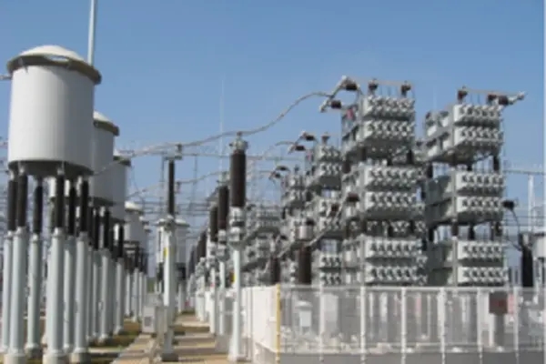 reactor and capacitor bank